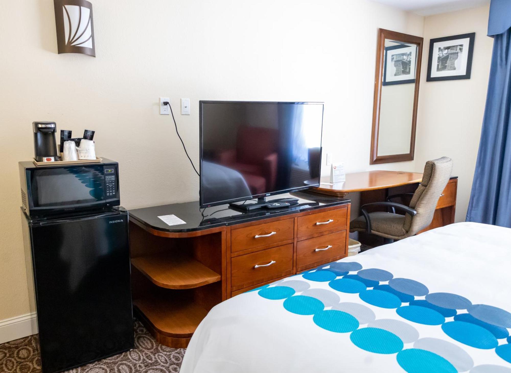 Days Inn By Wyndham College Park Atlanta Airport South Buitenkant foto